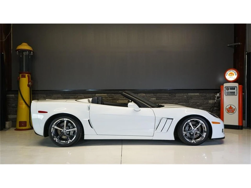 2013 Chevrolet Corvette C6 - Image 5 of 31