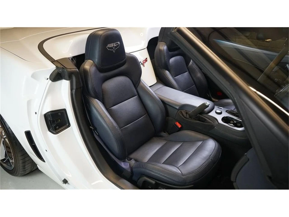 2013 Chevrolet Corvette C6 - Image 23 of 31