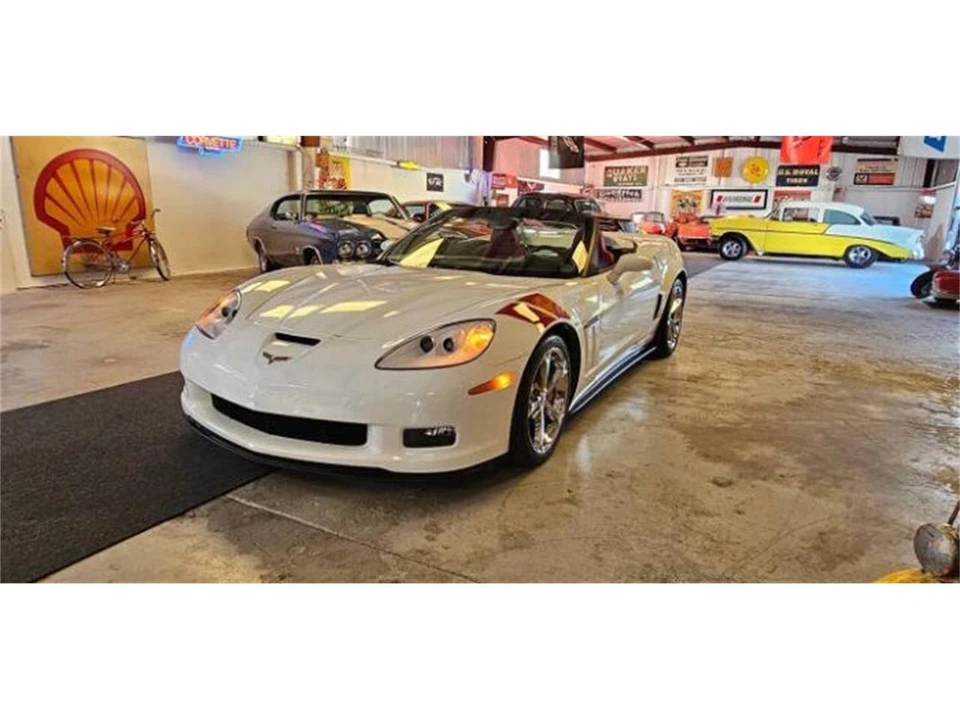 2013 Chevrolet Corvette C6 - Image 18 of 23