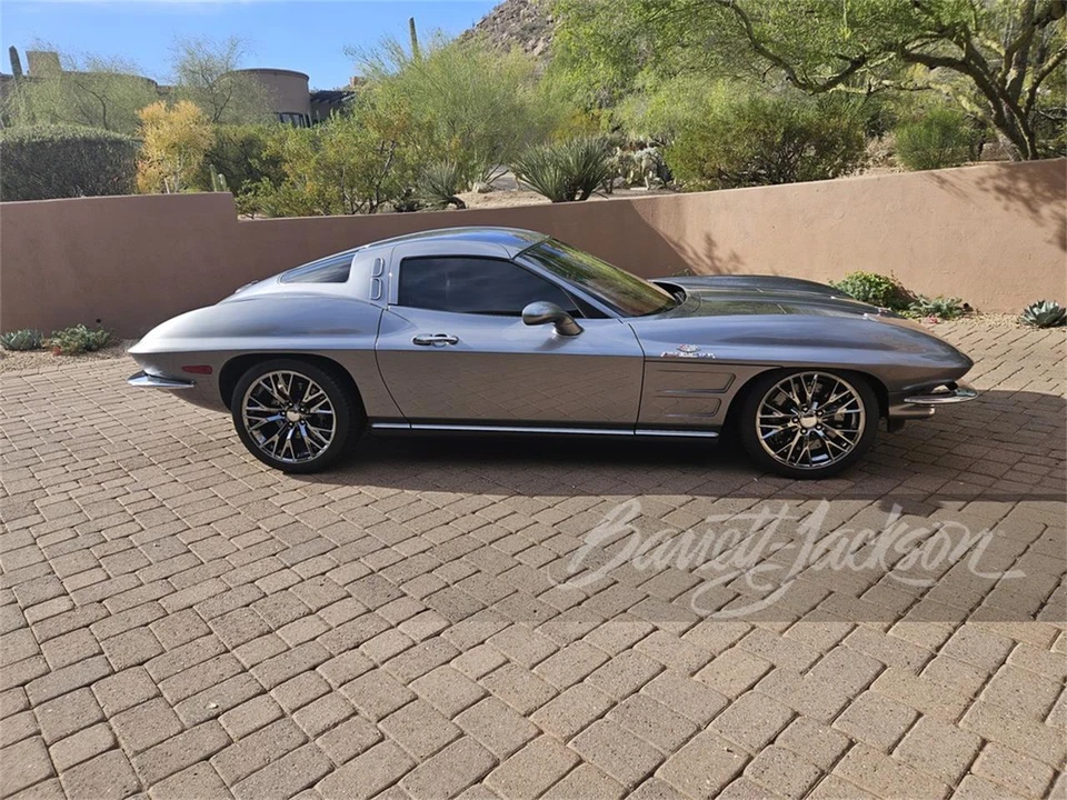 2013 Chevrolet Corvette C6 - Image 2 of 5