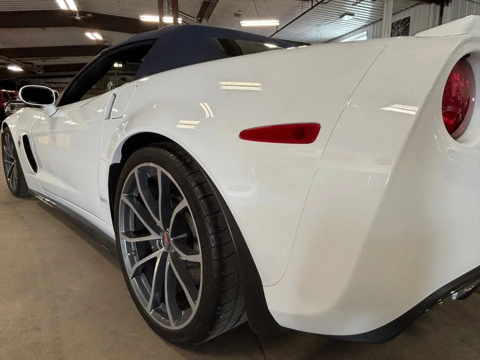 2013 Chevrolet Corvette C6 - Image 11 of 31