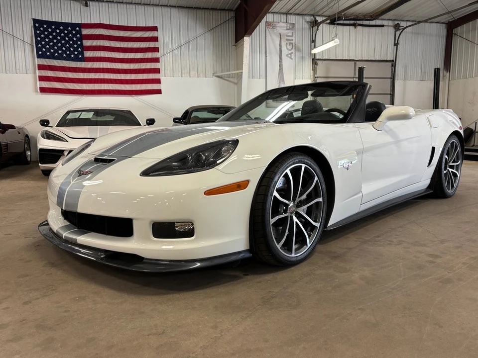 2013 Chevrolet Corvette C6 - Image 30 of 31