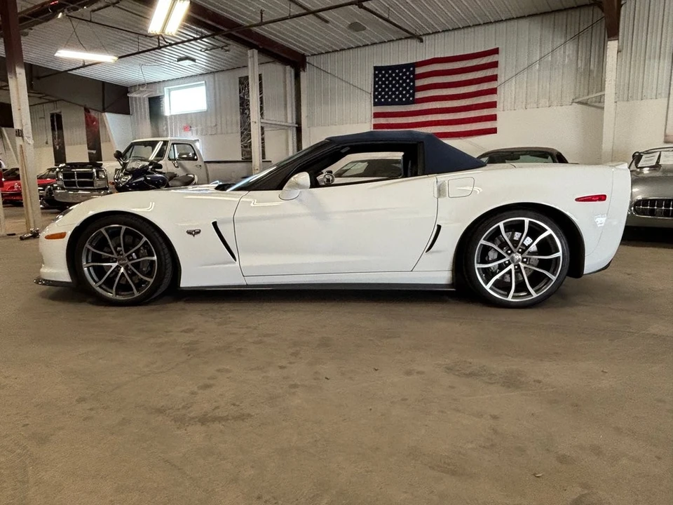 2013 Chevrolet Corvette C6 - Image 3 of 31