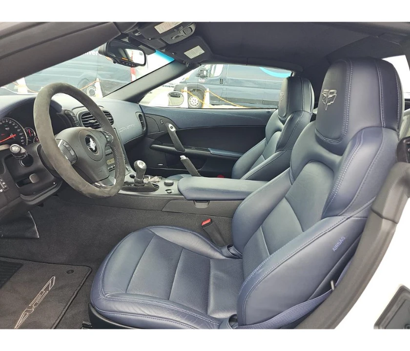 2013 Chevrolet Corvette C6 - Image 11 of 31