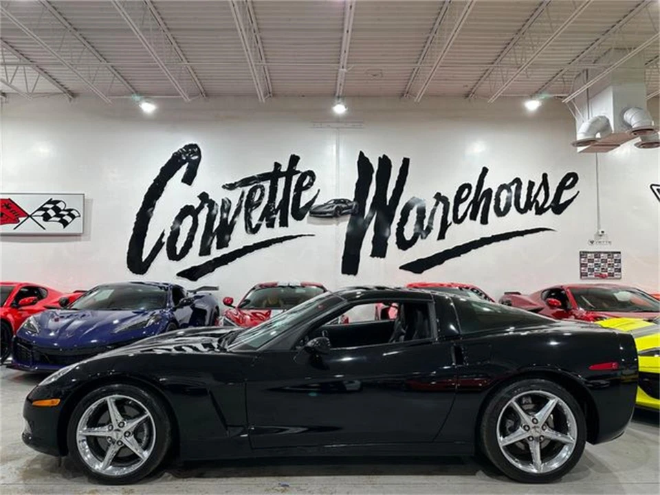 2013 Chevrolet Corvette C6 - Image 2 of 10