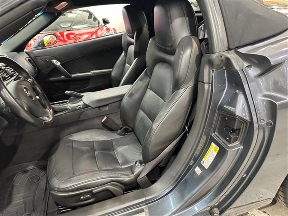 2013 Chevrolet Corvette C6 - Image 12 of 30