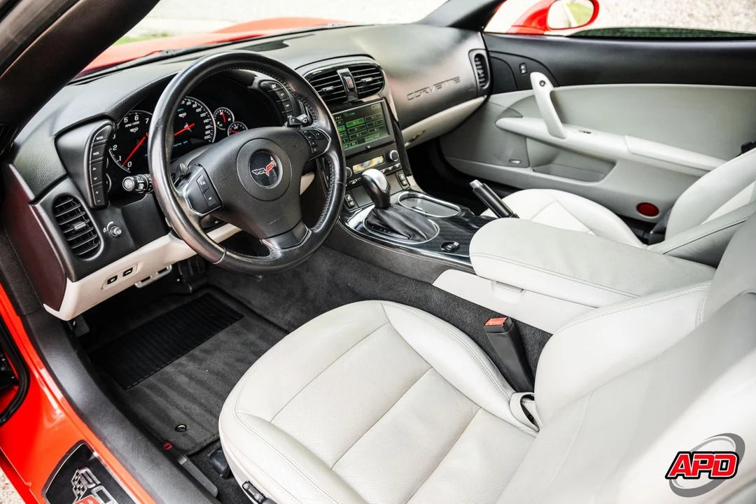 2013 Chevrolet Corvette C6 - Image 2 of 12