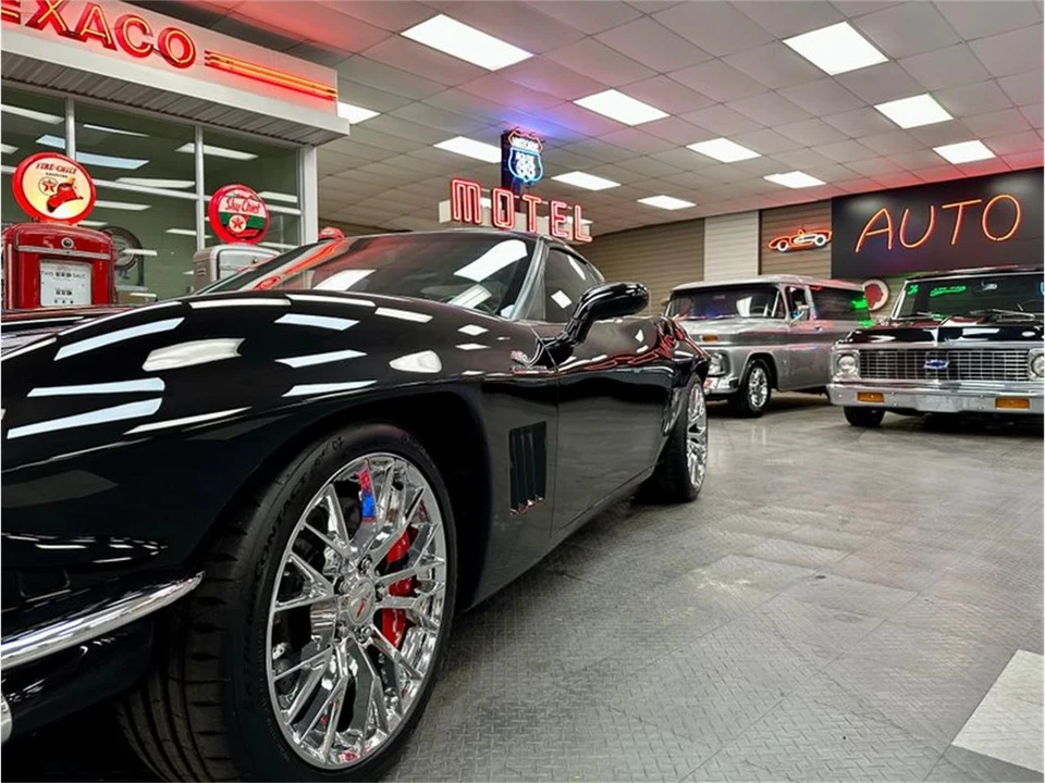 2013 Chevrolet Corvette C6 - Image 18 of 31