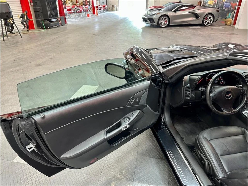 2013 Chevrolet Corvette C6 - Image 19 of 31