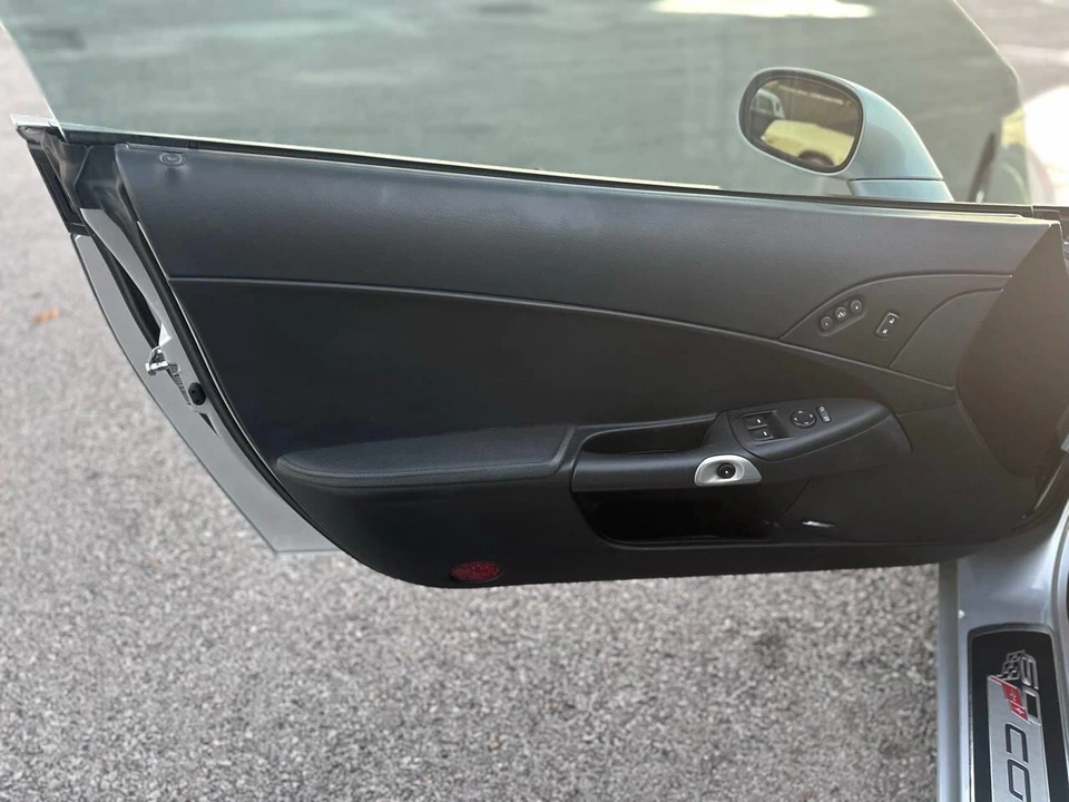 2013 Chevrolet Corvette C6 - Image 22 of 23