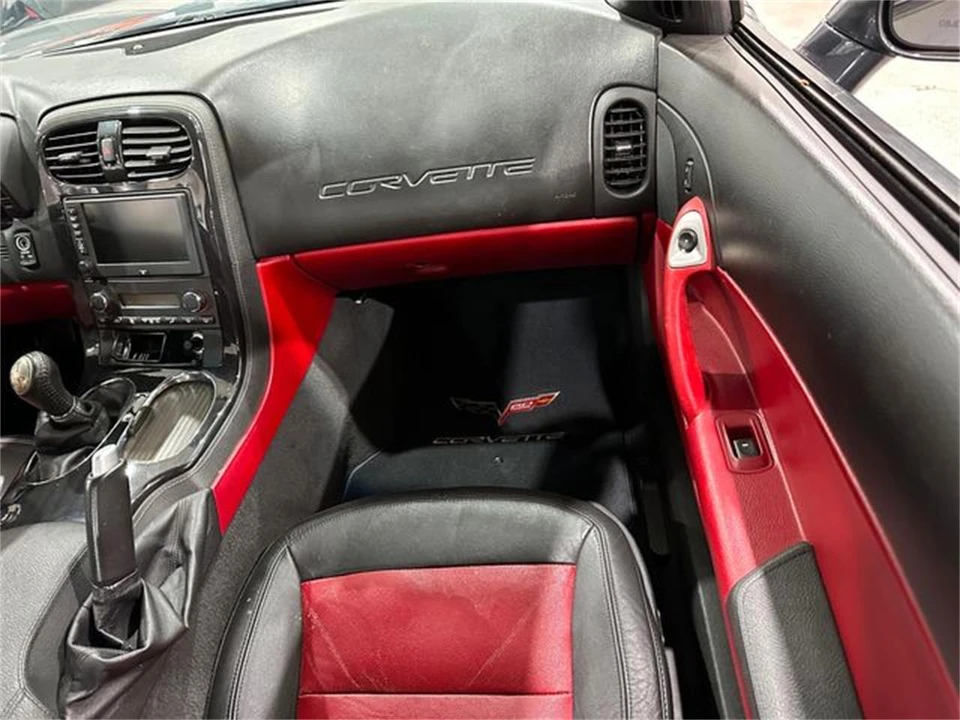 2013 Chevrolet Corvette C6 - Image 12 of 30