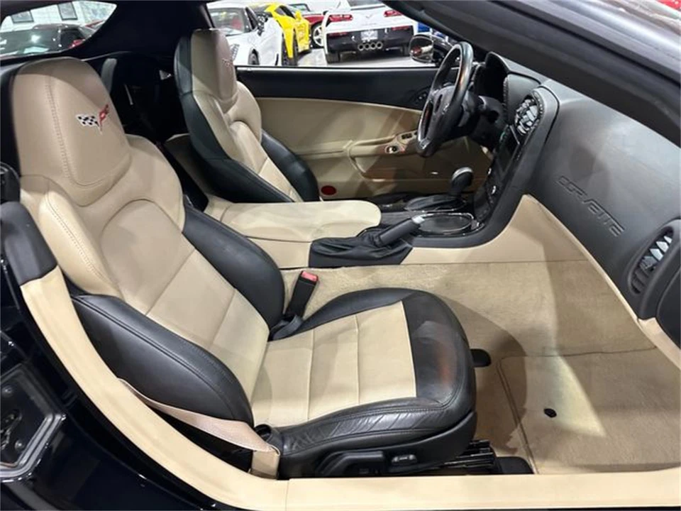 2013 Chevrolet Corvette C6 - Image 18 of 30