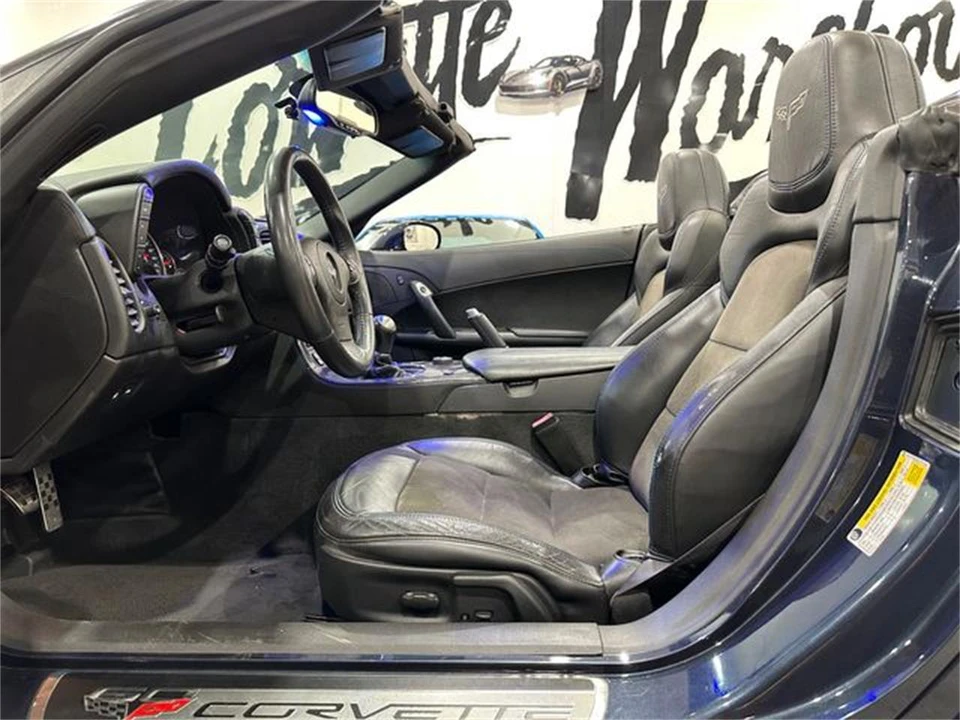 2013 Chevrolet Corvette C6 - Image 10 of 30