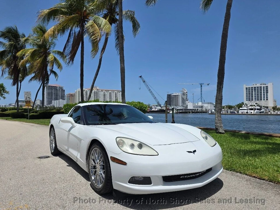 2013 Chevrolet Corvette C6 - Image 2 of 12
