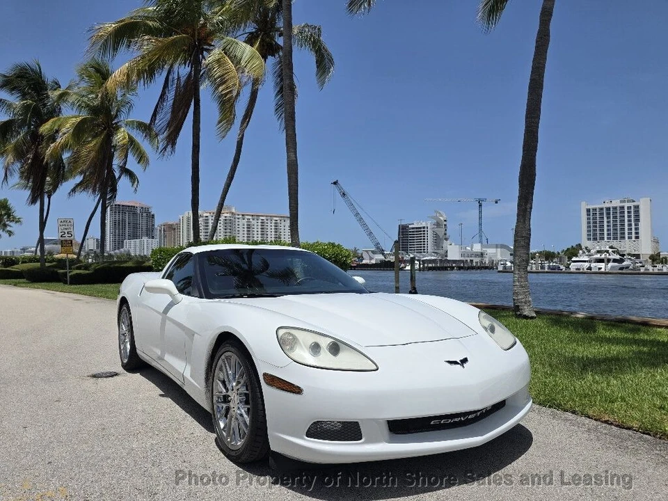 2013 Chevrolet Corvette C6 - Image 2 of 12