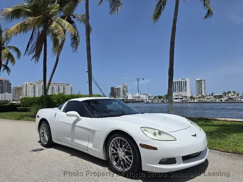 2013 Chevrolet Corvette 2dr Coupe w/1LT