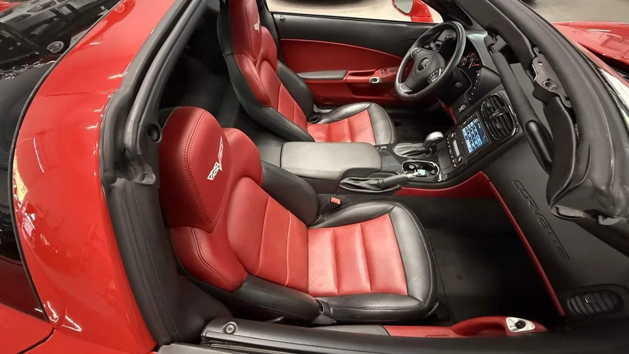 2013 Chevrolet Corvette C6 Grand Sport - Image 28 of 31