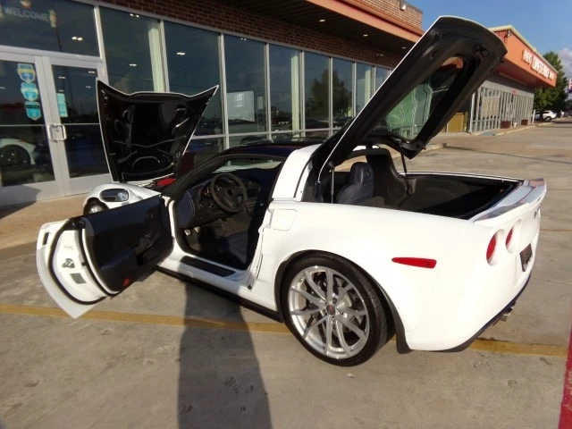 2013 Chevrolet Corvette C6 Z06 - Image 15 of 28