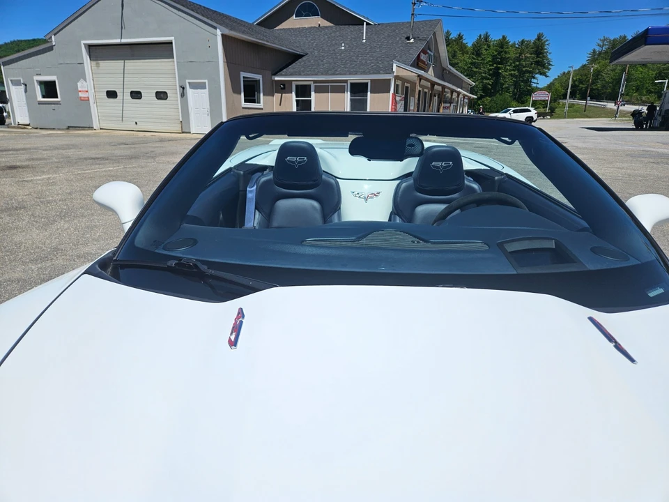 2013 Chevrolet Corvette - Image 9 of 28