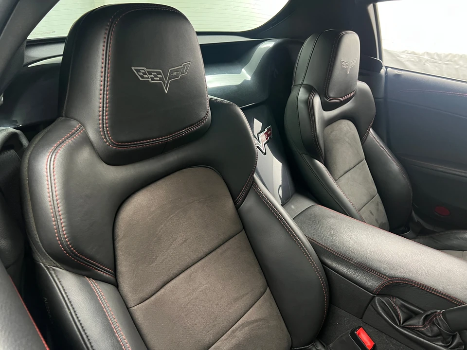 2013 Chevrolet Corvette C6 427 Convertible - Image 2 of 15
