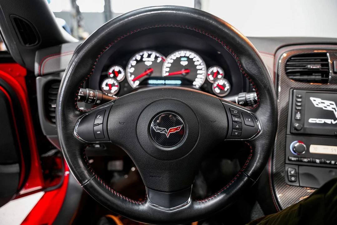 2013 Chevrolet Corvette C6 - Image 10 of 31