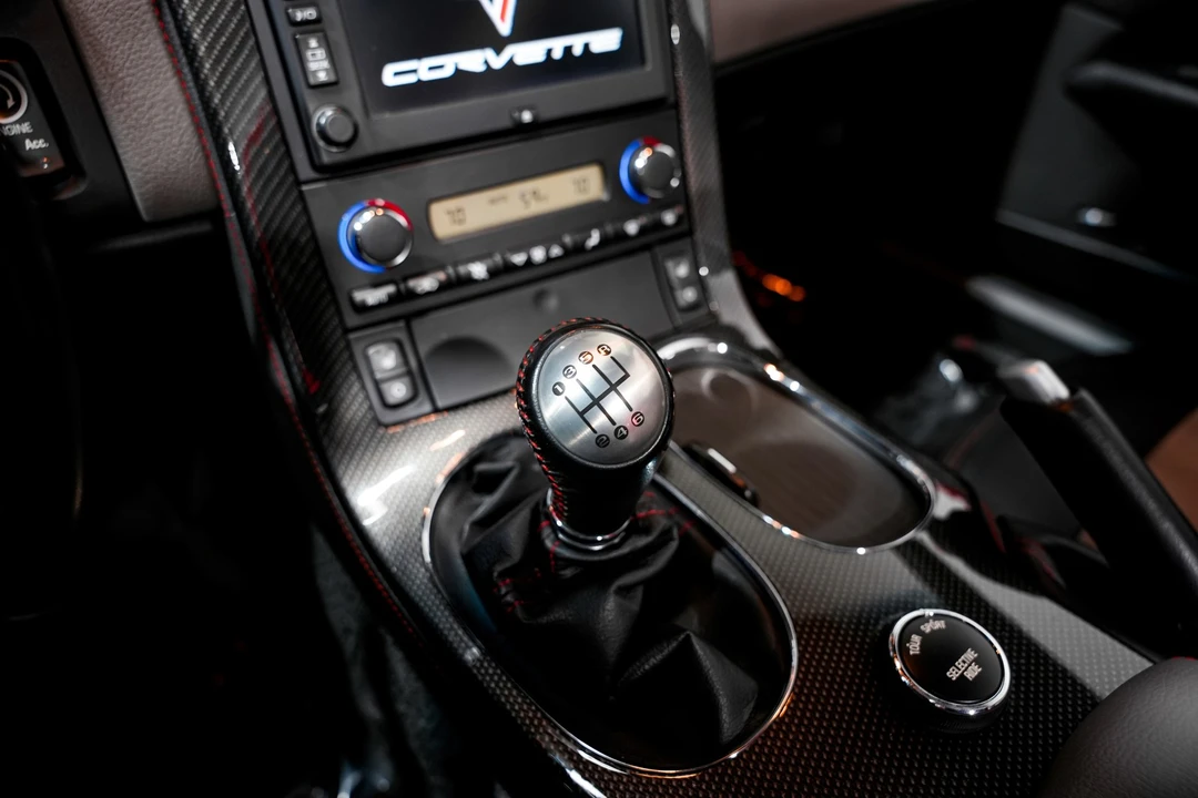 2013 Chevrolet Corvette C6 - Image 14 of 31