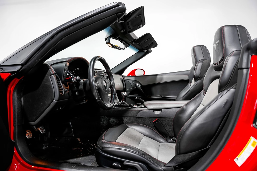 2013 Chevrolet Corvette C6 - Image 18 of 31