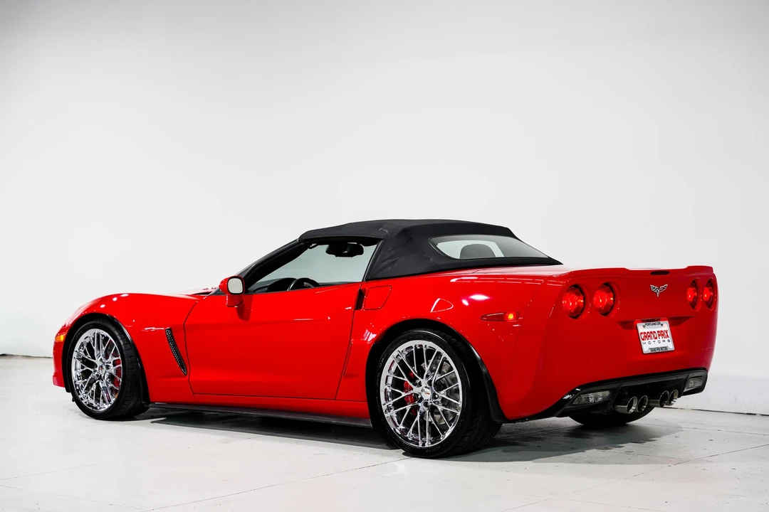 2013 Chevrolet Corvette C6 - Image 8 of 31