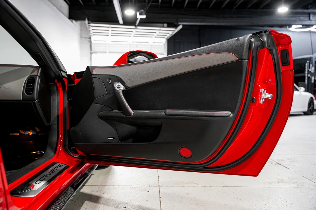 2013 Chevrolet Corvette C6 - Image 22 of 31