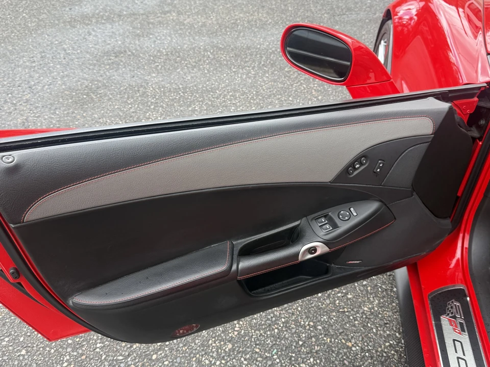 2013 Chevrolet Corvette C6 - Image 5 of 7