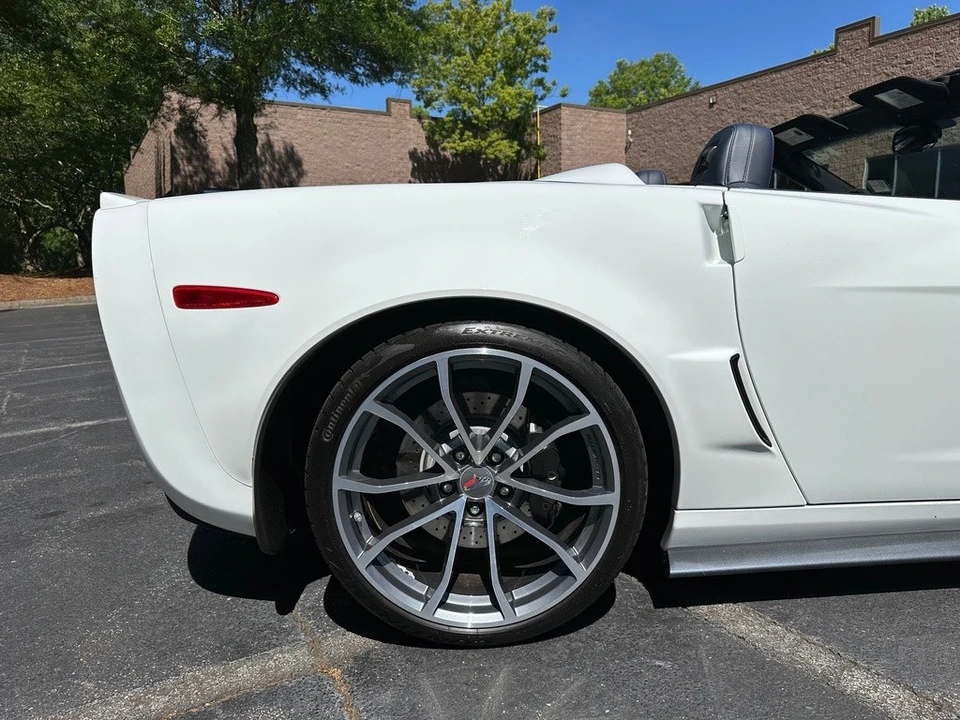 2013 Chevrolet Corvette C6 - Image 14 of 24