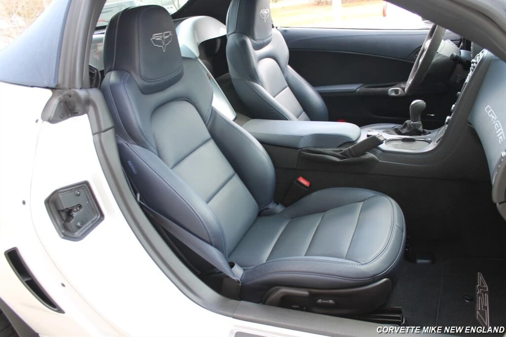 2013 Chevrolet Corvette C6 - Image 24 of 31