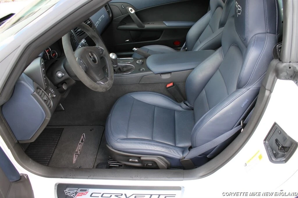 2013 Chevrolet Corvette C6 - Image 16 of 31
