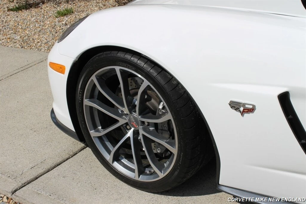 2013 Chevrolet Corvette C6 - Image 14 of 31
