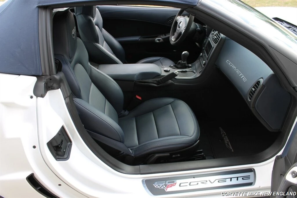 2013 Chevrolet Corvette C6 - Image 22 of 31