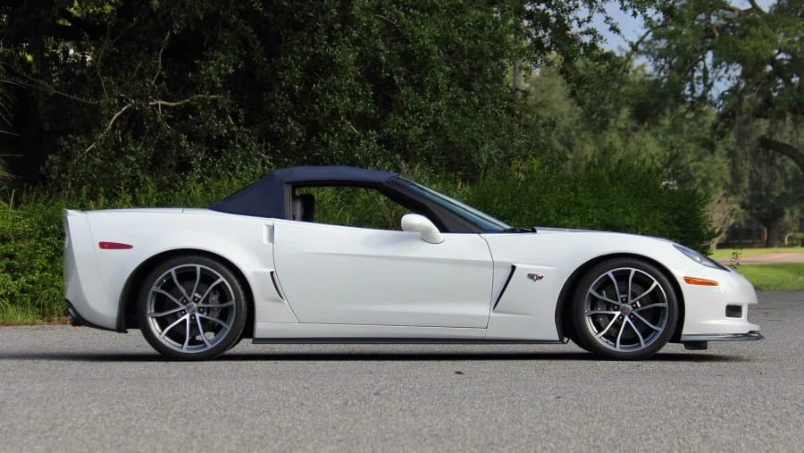 2013 Chevrolet Corvette C6 - Image 2 of 28