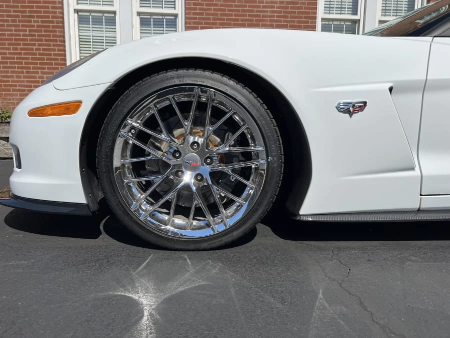 2013 Chevrolet Corvette C6 - Image 10 of 13