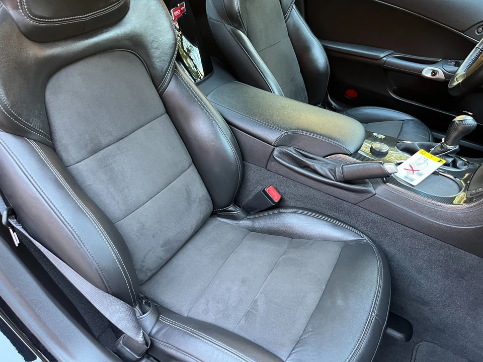 2013 Chevrolet Corvette C6 - Image 16 of 21