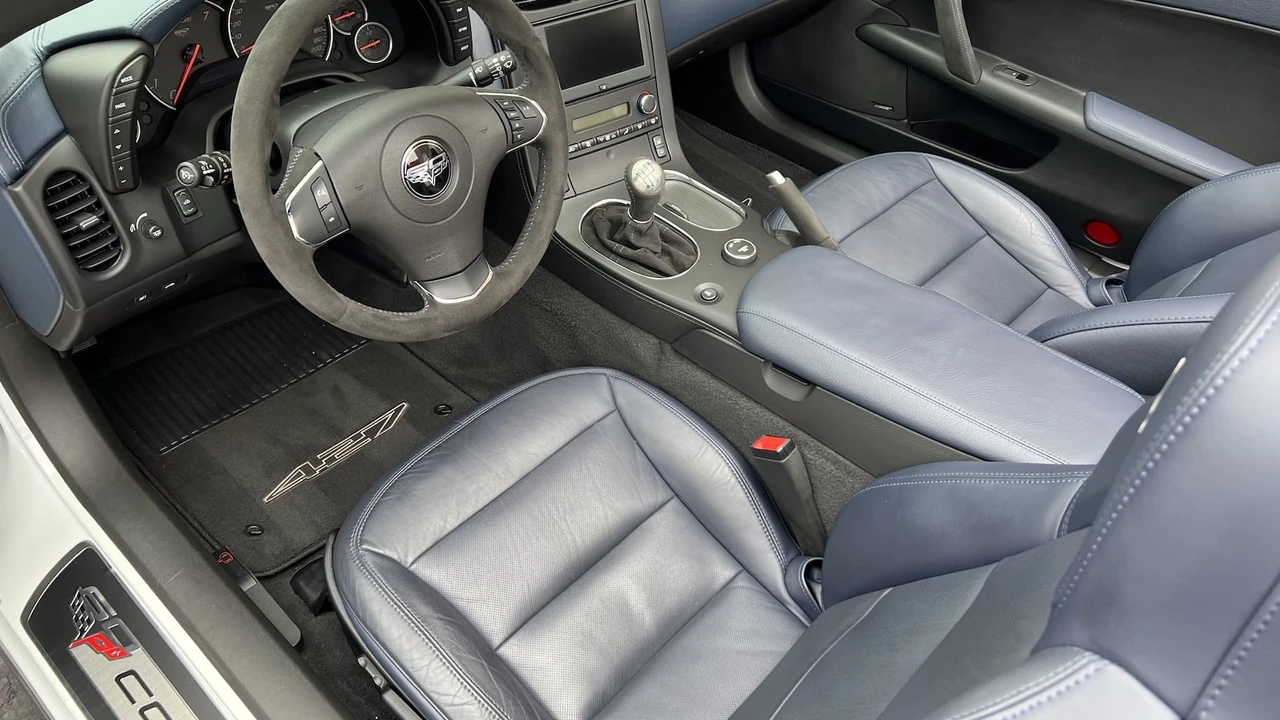 2013 Chevrolet Corvette C6 - Image 4 of 12
