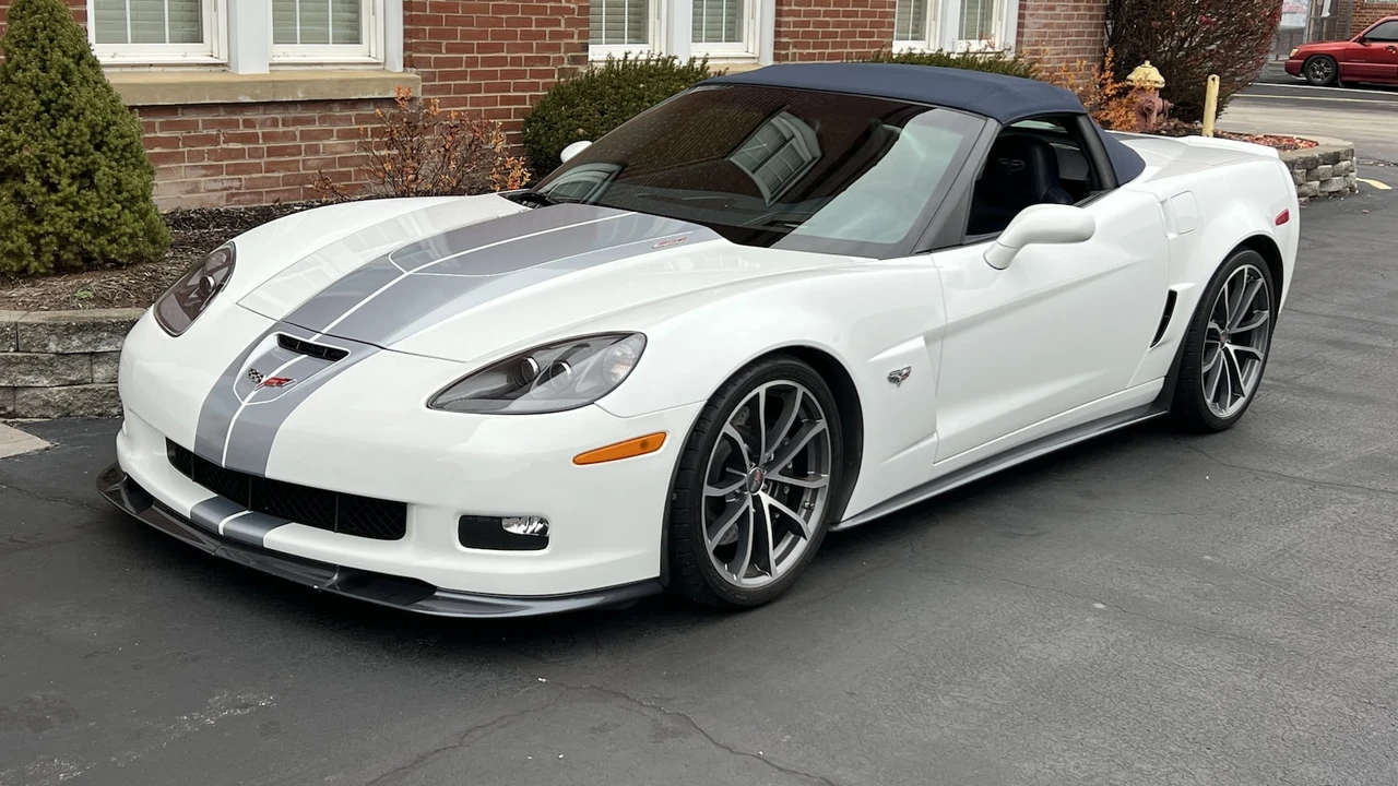 2013 Chevrolet Corvette C6 - Image 9 of 12
