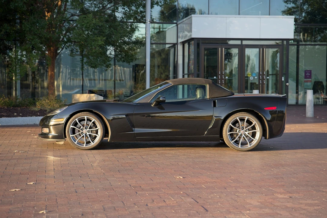 2013 Chevrolet Corvette C6 427 Convertible - Image 15 of 31
