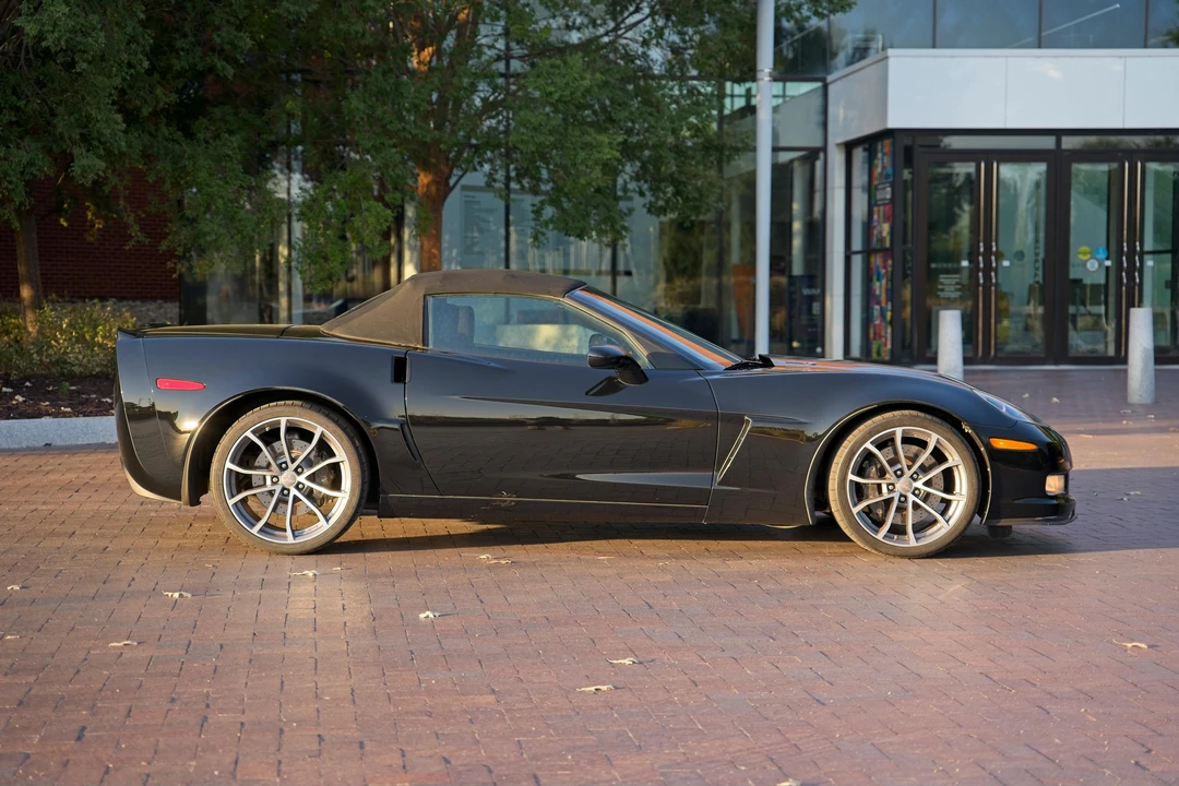 2013 Chevrolet Corvette C6 427 Convertible - Image 19 of 31