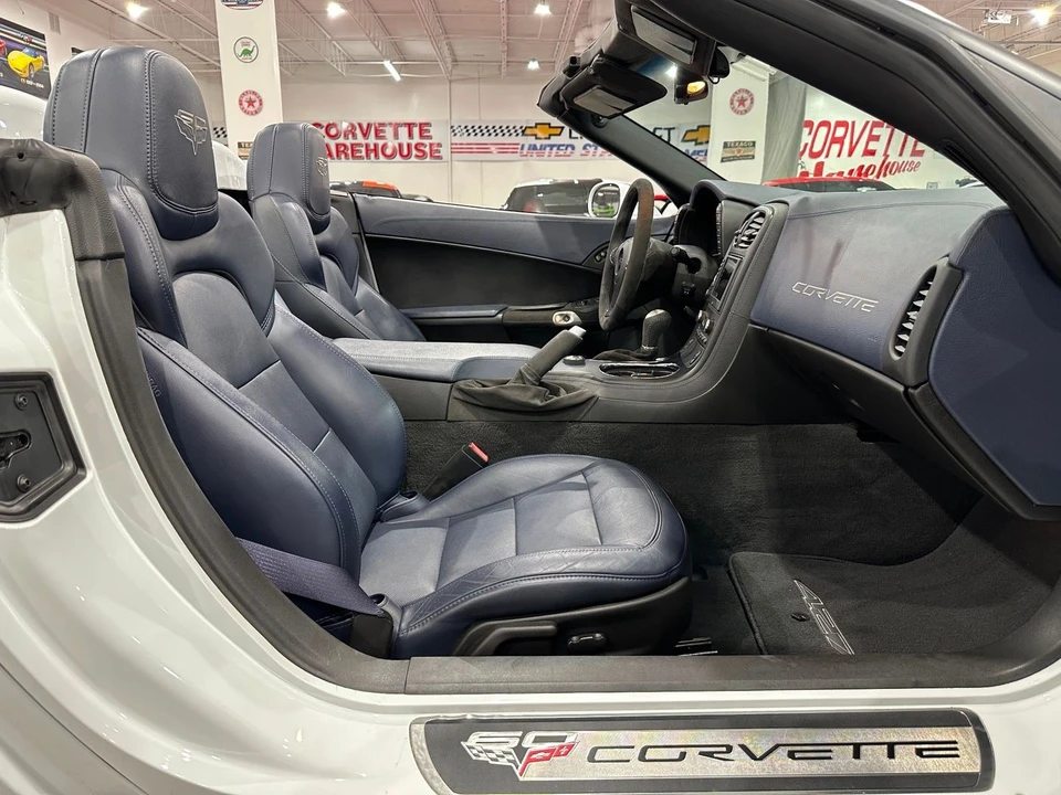 2013 Chevrolet Corvette C6 - Image 11 of 21