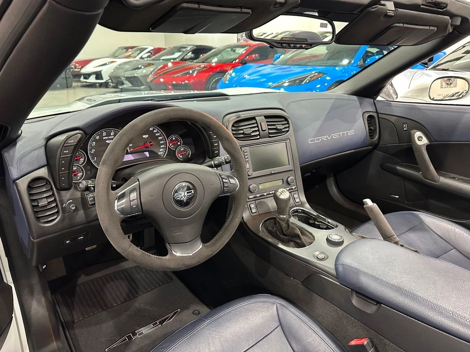 2013 Chevrolet Corvette C6 - Image 14 of 21