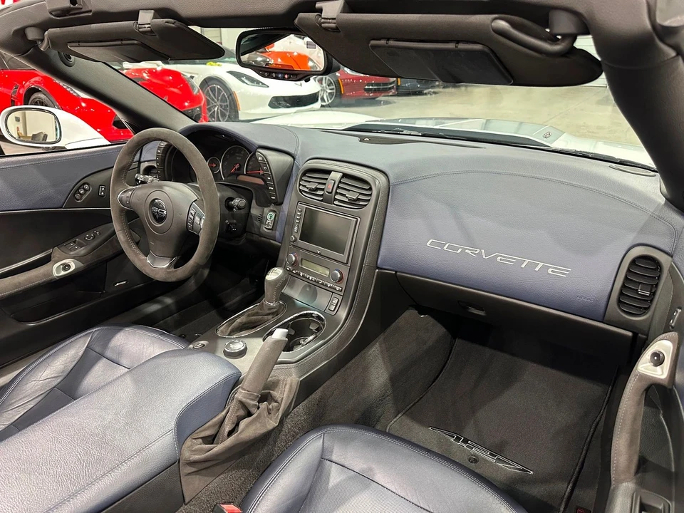 2013 Chevrolet Corvette C6 - Image 9 of 21