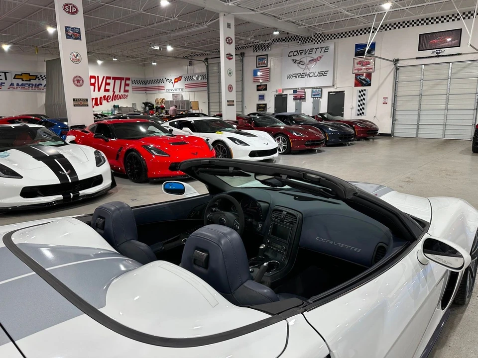 2013 Chevrolet Corvette C6 - Image 19 of 21
