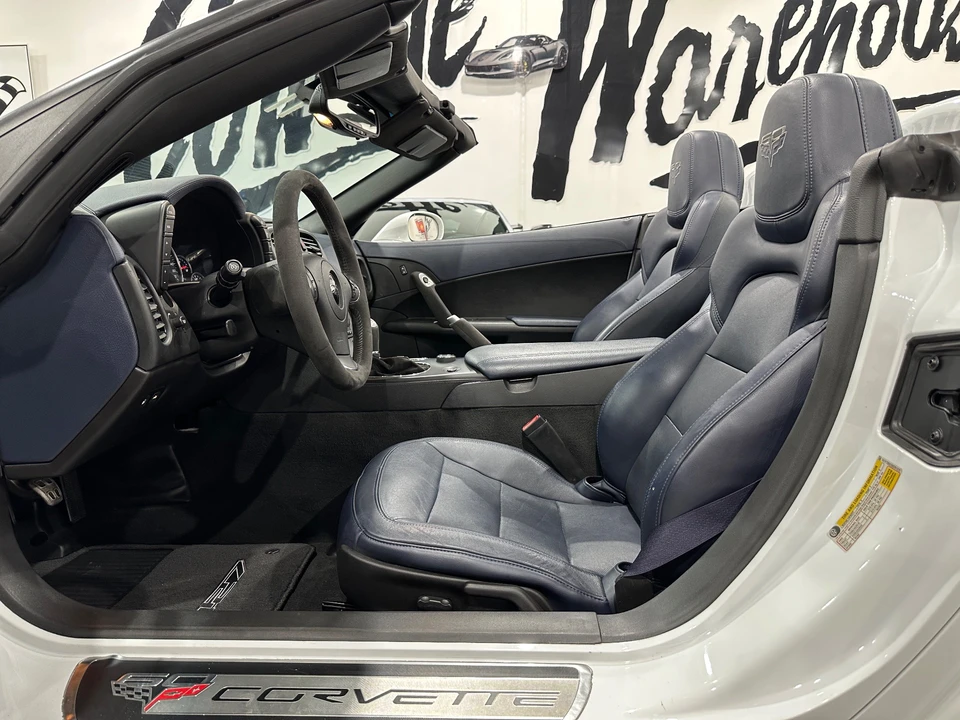 2013 Chevrolet Corvette C6 - Image 9 of 31