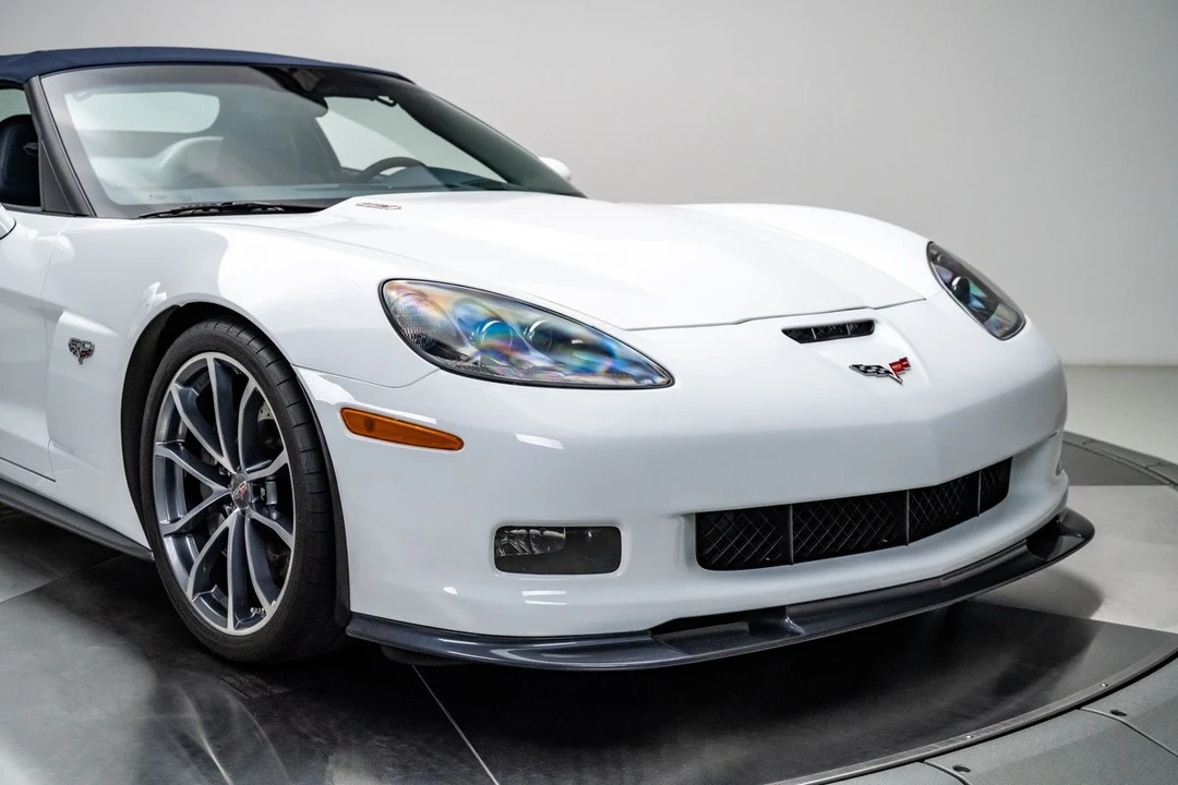 2013 Chevrolet Corvette C6 - Image 13 of 31