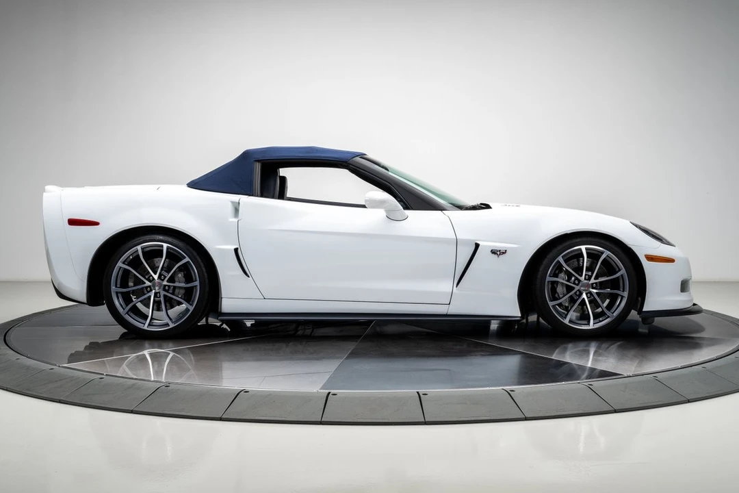 2013 Chevrolet Corvette C6 - Image 25 of 31