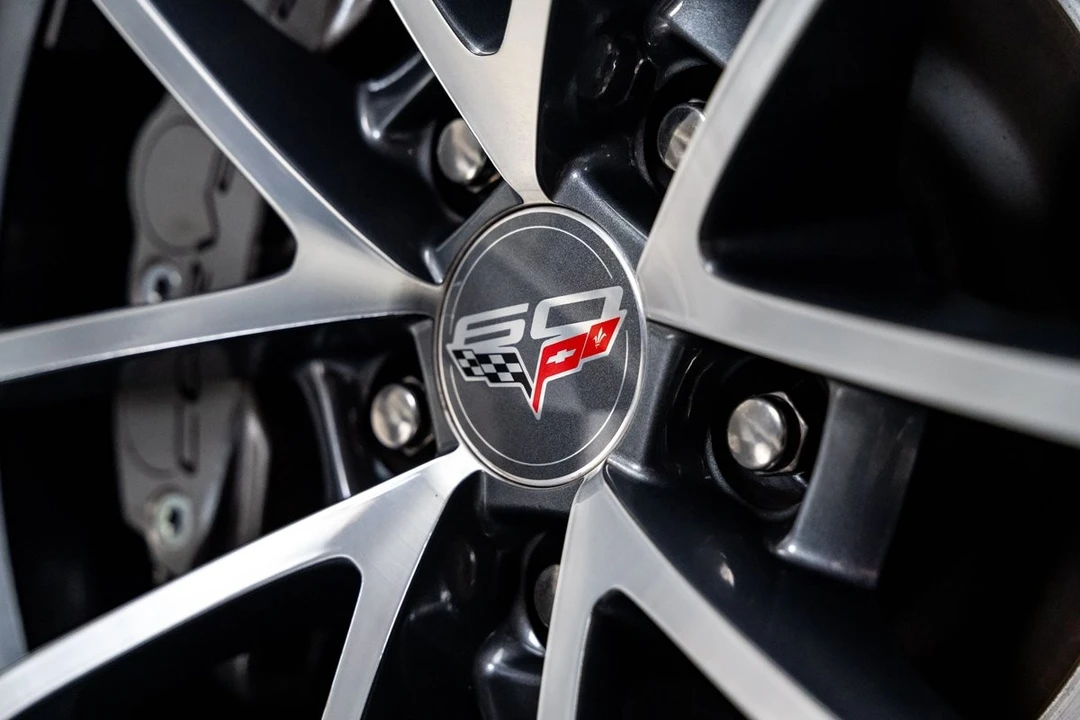 2013 Chevrolet Corvette C6 - Image 24 of 31